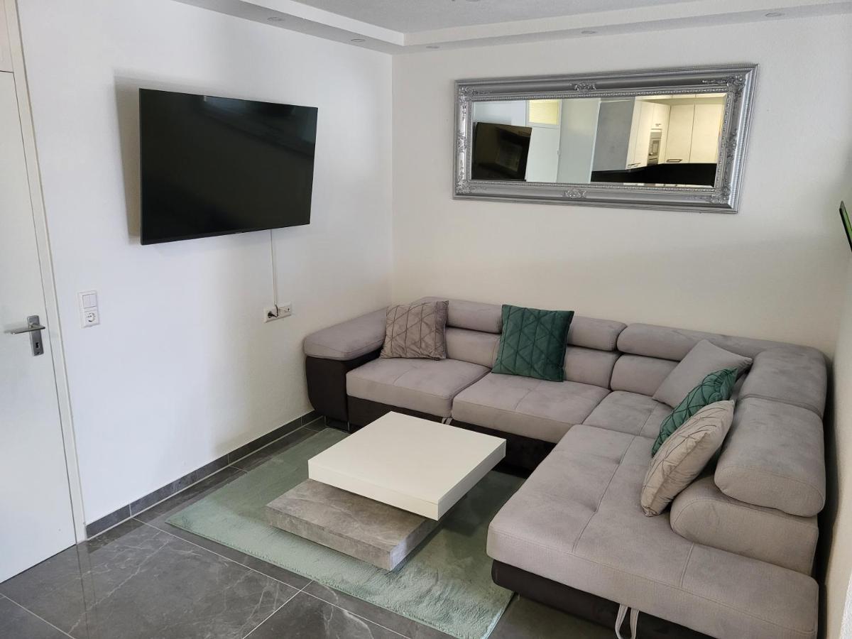 Schwarzwaldsuite Mit Panorama Waldblick 엔즈클로슈테르레 외부 사진